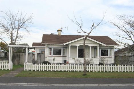 Photo of property in 10 Tranmere Road, Fairfield, Hamilton, 3214