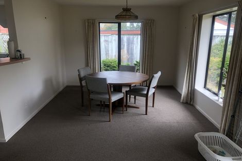 Photo of property in 617f1- Fergusson Drive, Trentham, Upper Hutt, 5018