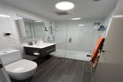 Photo of property in Frame Apartments, 1601/111 Molesworth Street, Thorndon, Wellington, 6011