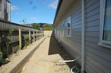 Photo of property in 7b Tawa Street, Waikanae, 5036
