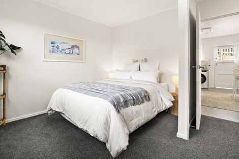 Photo of property in 46 Adderley Terrace, Ravensbourne, Dunedin, 9022