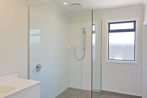 Photo of property in 12 Gee Place, Taradale, Napier, 4112