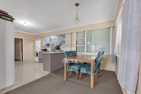 Photo of property in 53 Takanini Road, Takanini, 2112