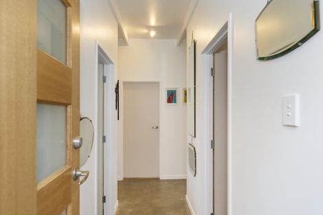 Photo of property in 10 Milverton Avenue, Hokowhitu, Palmerston North, 4410