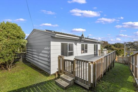 Photo of property in 25 Tawa Road, Te Atatu Peninsula, Auckland, 0610