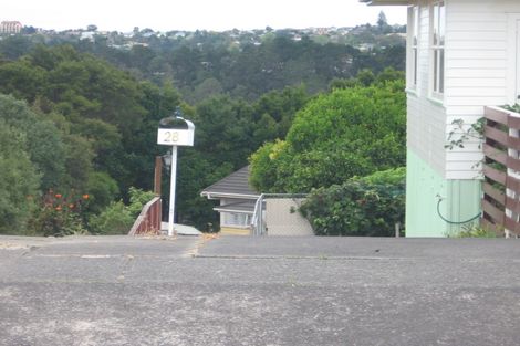 Photo of property in 28 Seaview Road, Glenfield, Auckland, 0629