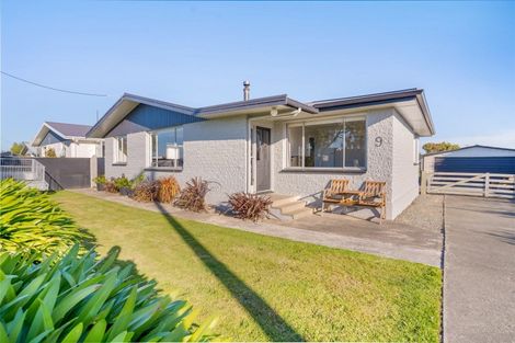 Photo of property in 9 Anne Street, Winton, 9720