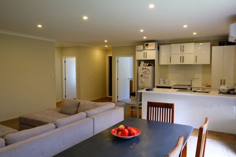 Photo of property in 102u3 Chester Road, Tawa, Wellington, 5028