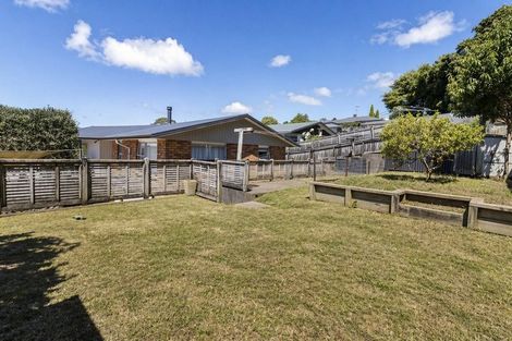 Photo of property in 6 Carlton Terrace, Westown, New Plymouth, 4310