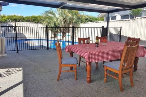 Photo of property in 116 Barbados Way, One Tree Point, 0118