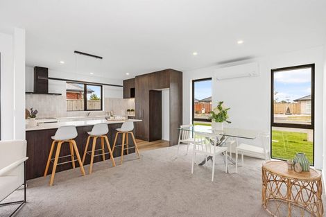 Photo of property in 7 Freeville Place, New Brighton, Christchurch, 8083