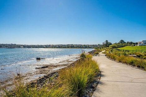 Photo of property in 4 Tiller Street, Hobsonville, Auckland, 0616
