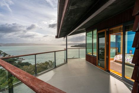 Photo of property in 142 Grafton Road, Roseneath, Wellington, 6011