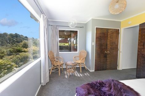 Photo of property in 42 Sailmaker Close, Whitby, Porirua, 5024