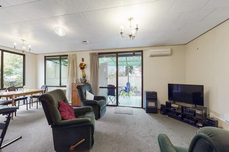 Photo of property in 1/25 Starforth Place, Henderson, Auckland, 0612