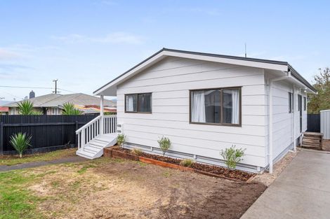 Photo of property in 30 Turner Drive, Western Heights, Rotorua, 3015