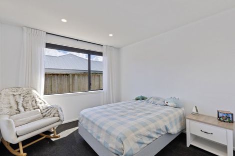 Photo of property in 29 Smith Street, Lepperton, New Plymouth, 4373