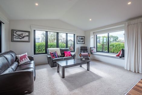 Photo of property in 90 Iwa Street, Mapua, 7005