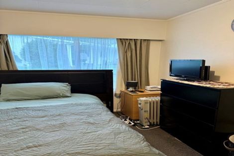 Photo of property in 10f6 Petherick Crescent, Johnsonville, Wellington, 6037