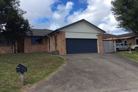 Photo of property in 20 Kathleen Reece Place, Waiuku, 2123