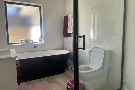 Photo of property in 9 Dalwood Crescent, Rolleston, 7614