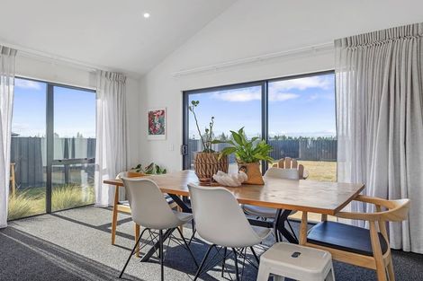 Photo of property in 15 Aoraki Crescent, Twizel, 7901