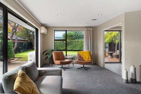 Photo of property in 6 Seneca Place, Burwood, Christchurch, 8083