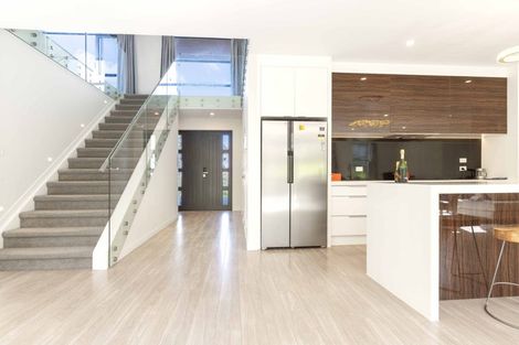 Photo of property in 9 Caldera Drive, Long Bay, Auckland, 0630