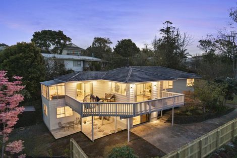 Photo of property in 5 Gallony Avenue, Massey, Auckland, 0614