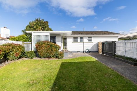 Photo of property in 711 Ballantyne Street, Frimley, Hastings, 4120