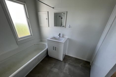 Photo of property in 259 Arapaepae Road, Levin, 5571