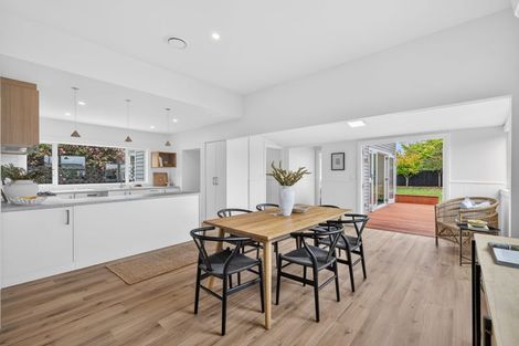 Photo of property in 209 Westminster Street, Mairehau, Christchurch, 8013