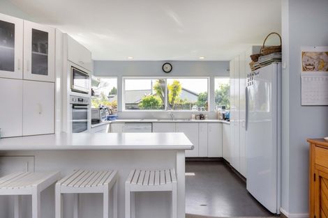 Photo of property in 4 Penlington Place, Havelock North, 4130