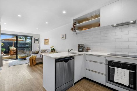 Photo of property in 61 Ivy Nola Way, Henderson, Auckland, 0612