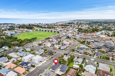 Photo of property in 5a Massey Street, Westown, New Plymouth, 4310