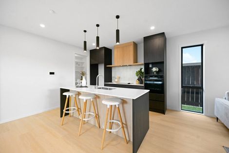 Photo of property in 17 Auburn Green, Peacocke, Hamilton, 3206