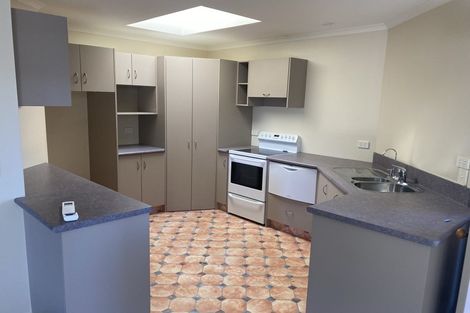 Photo of property in 230 Tukapa Street, Westown, New Plymouth, 4310