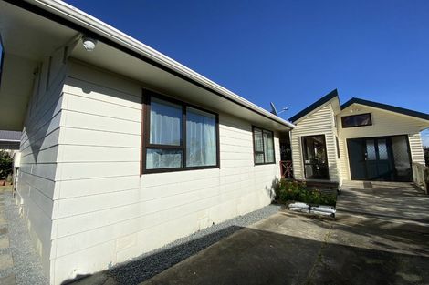 Photo of property in 20 Staysail Place, Whitby, Porirua, 5024
