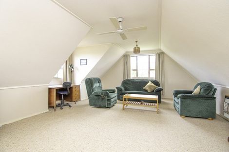 Photo of property in 68 Pencarrow Street, Highbury, Palmerston North, 4412