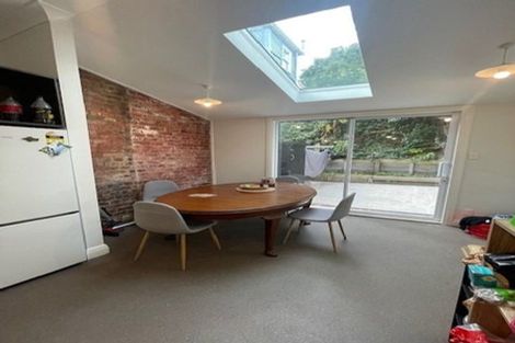 Photo of property in 23 Elizabeth Street, Mount Victoria, Wellington, 6011