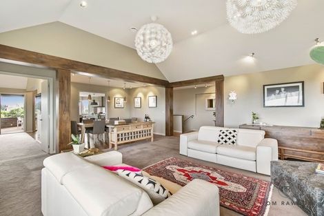 Photo of property in 3 Coronet Lane, Flat Bush, Auckland, 2019