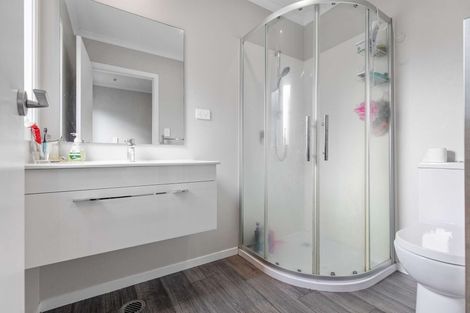 Photo of property in 120u2 Mahoe Street, Melville, Hamilton, 3206
