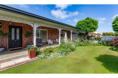 Photo of property in 11 Canon Stack Place, Kaiapoi, 7630