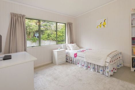 Photo of property in 2 The Glen, Hokowhitu, Palmerston North, 4410