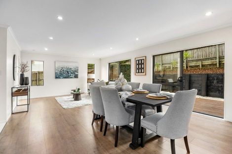Photo of property in 8 Mulu Place, Fairview Heights, Auckland, 0632