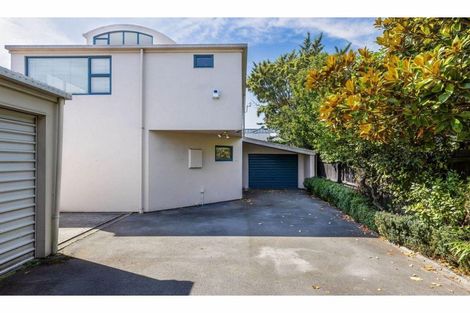 Photo of property in 18 Darvel Street, Riccarton, Christchurch, 8011