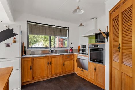 Photo of property in 4 Huia Street, Waikawa, Picton, 7220