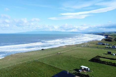 Photo of property in 26 Surrey Street, Orepuki, Riverton, 9881