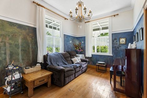 Photo of property in 200 Huia Road, Titirangi, Auckland, 0604