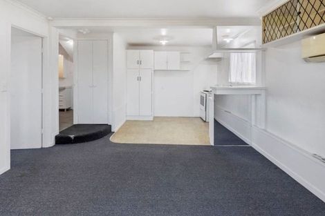 Photo of property in 10 Memorial Drive, Parahaki, Whangarei, 0112
